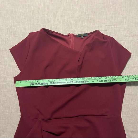 Elegant Plus Size XXL Burgundy Dress with Ruffle Detail midi office holiday - Picture 4 of 5